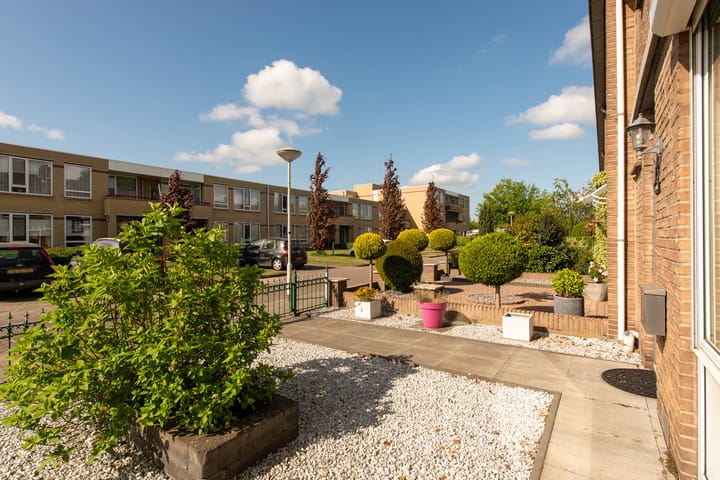 Foto 33 van Edward Jennerstraat 19