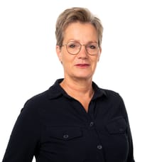Bea Harmsen - Secretaresse