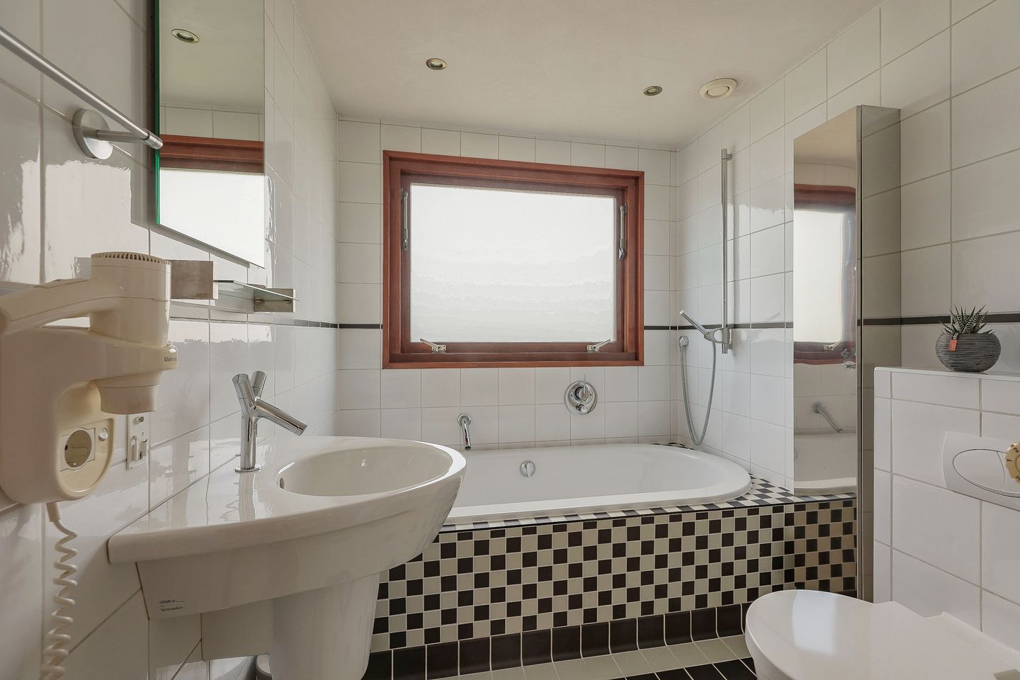 Photo 29 of Ringdijk 23-AR