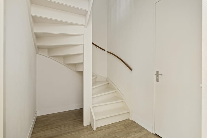 Foto 6 van 1e Lulofsdwarsstraat 2-Q