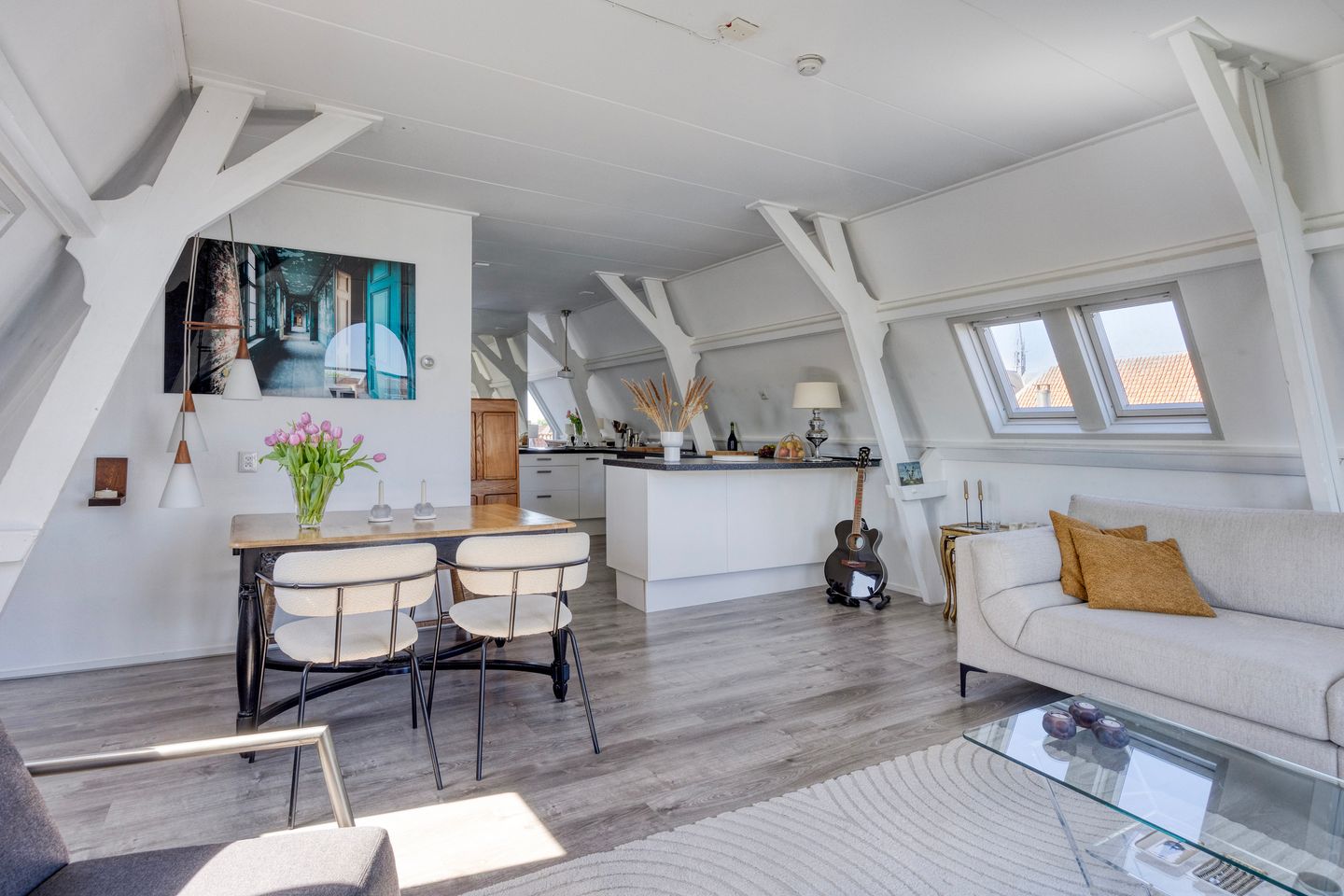 Foto 14 van Luttik Oudorp 49-D