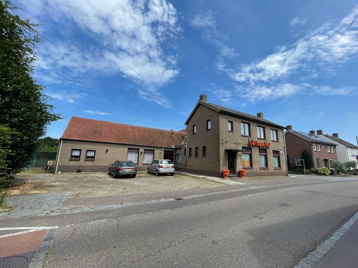 Photo 31 of Bosstraat 10
