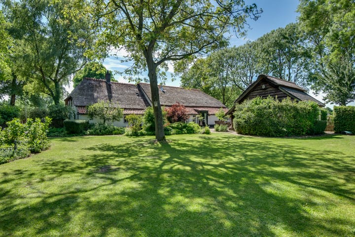 Photo 44 of Overlangelseweg 3