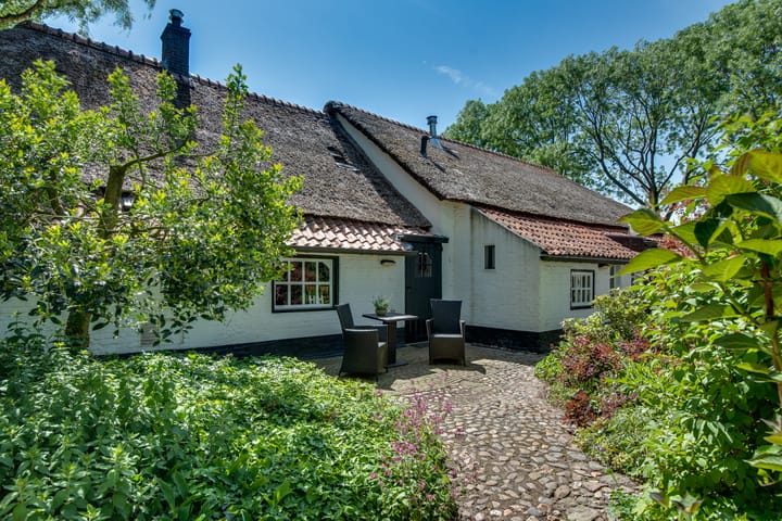 Photo 48 of Overlangelseweg 3