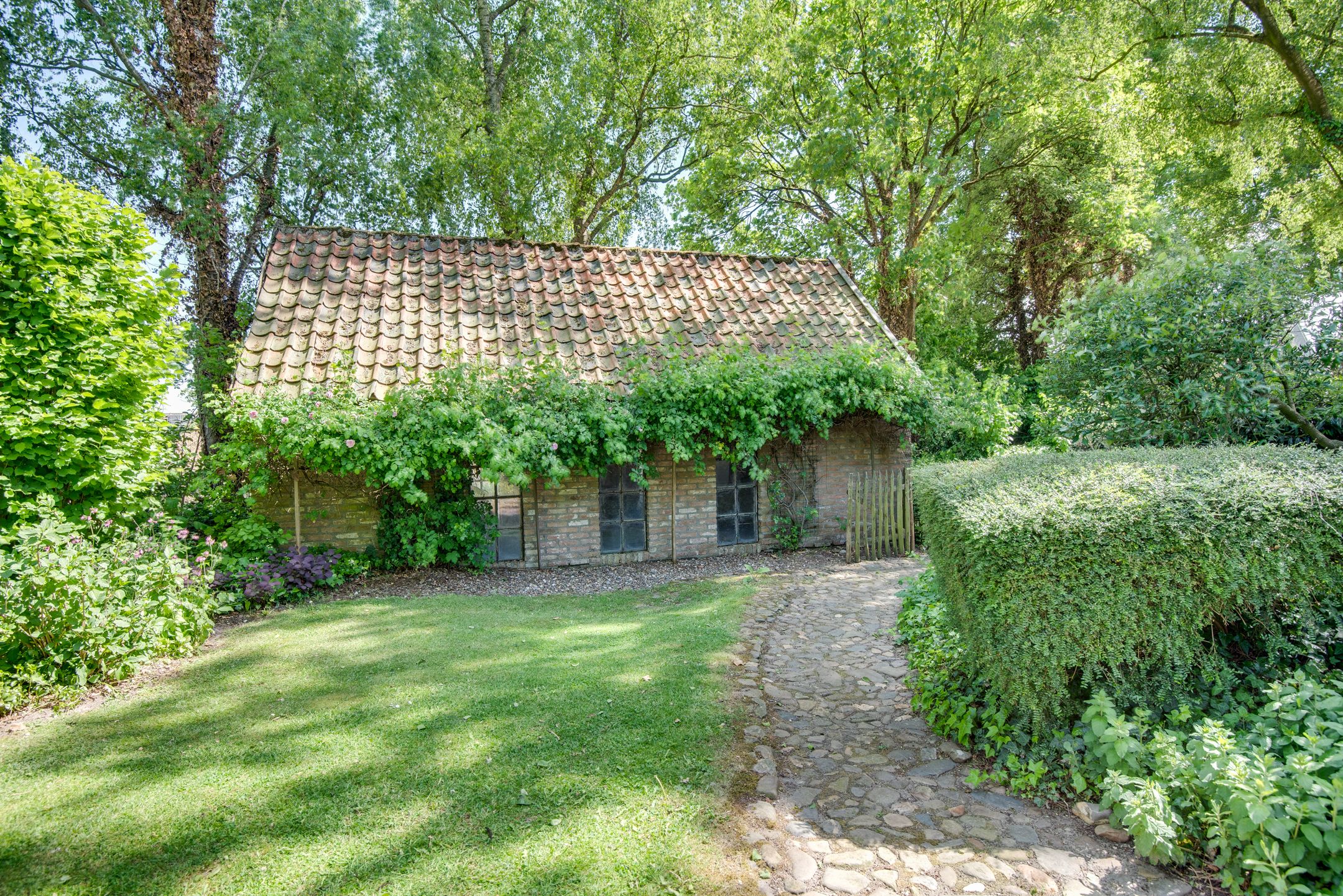 Foto 60 van Overlangelseweg 3