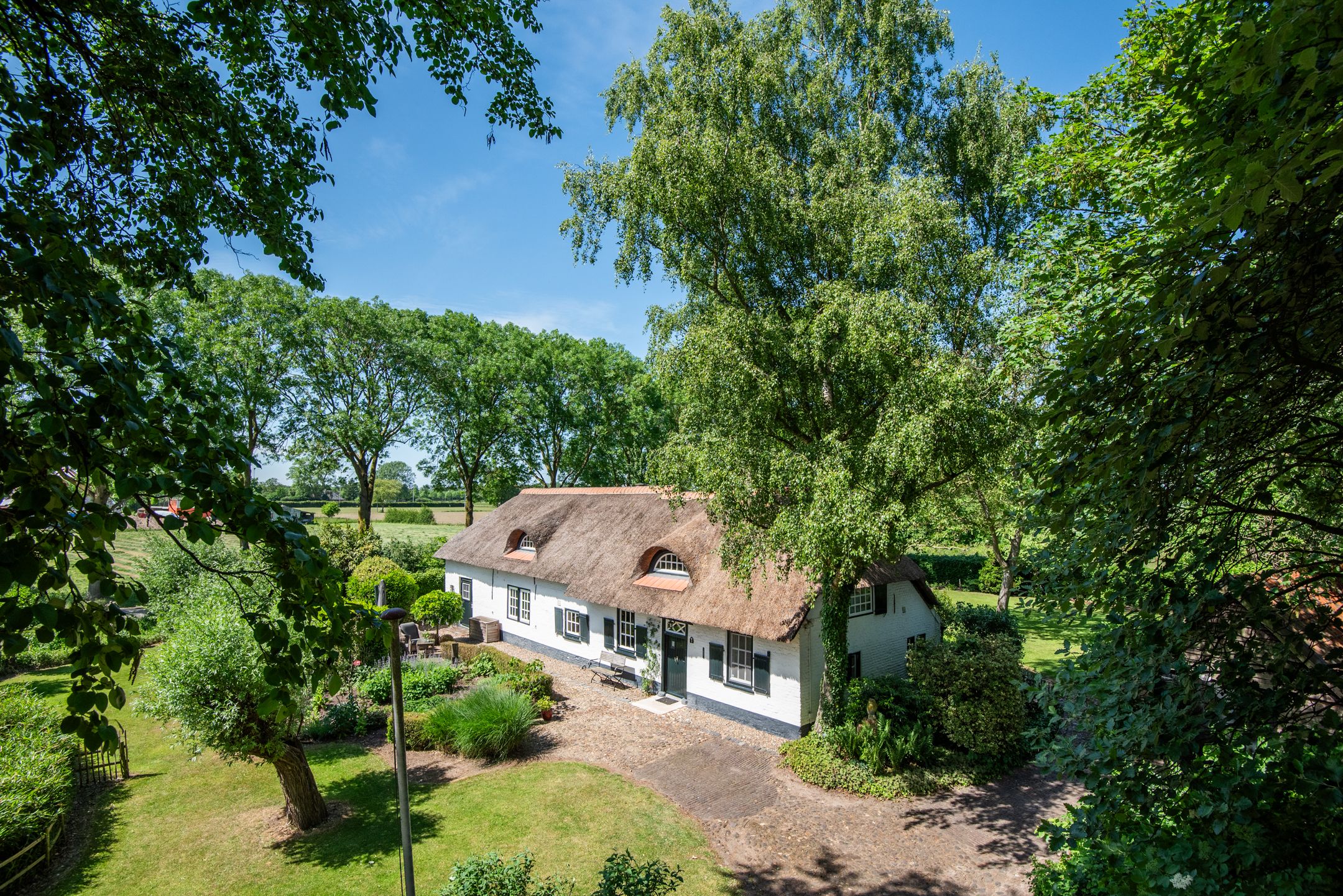 Foto 66 van Overlangelseweg 3