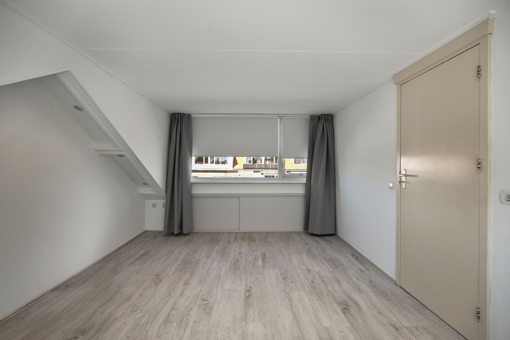 Foto 24 van Waalstraat 18