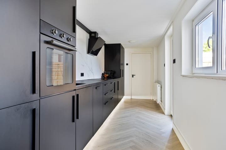 Foto 16 van Burgemeester Van Veenlaan 238