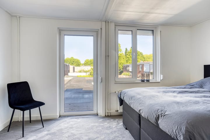 Foto 28 van Burgemeester Van Veenlaan 238