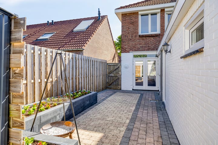 Foto 36 van Burgemeester Van Veenlaan 238