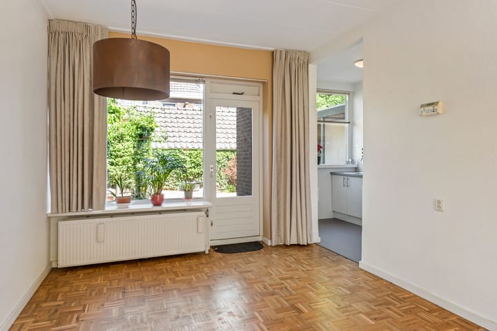 Foto 17 van Schoolstraat 1