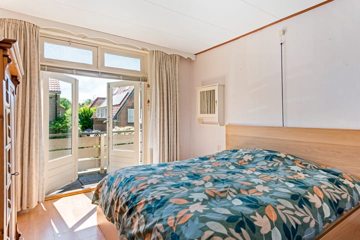 Foto 28 van Schoolstraat 1