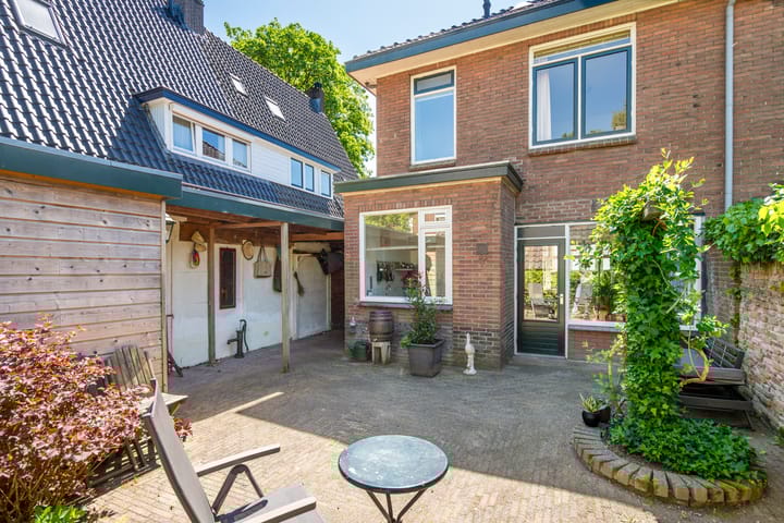 Foto 46 van Schoolstraat 1