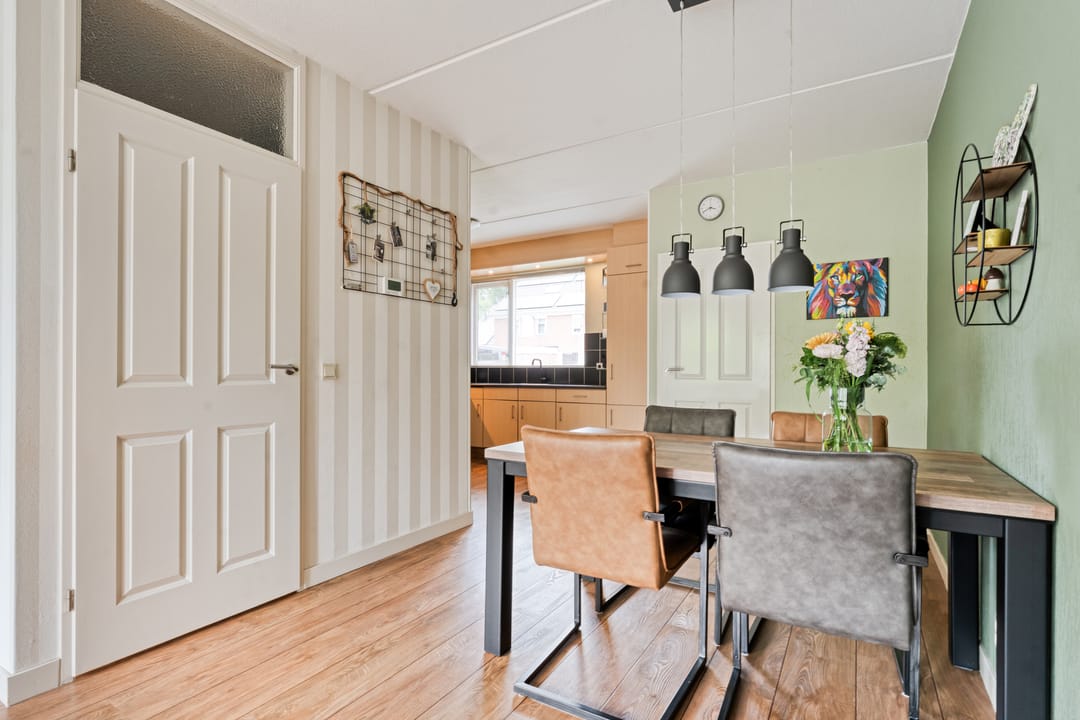 Foto 16 van Esdoornlaan 53