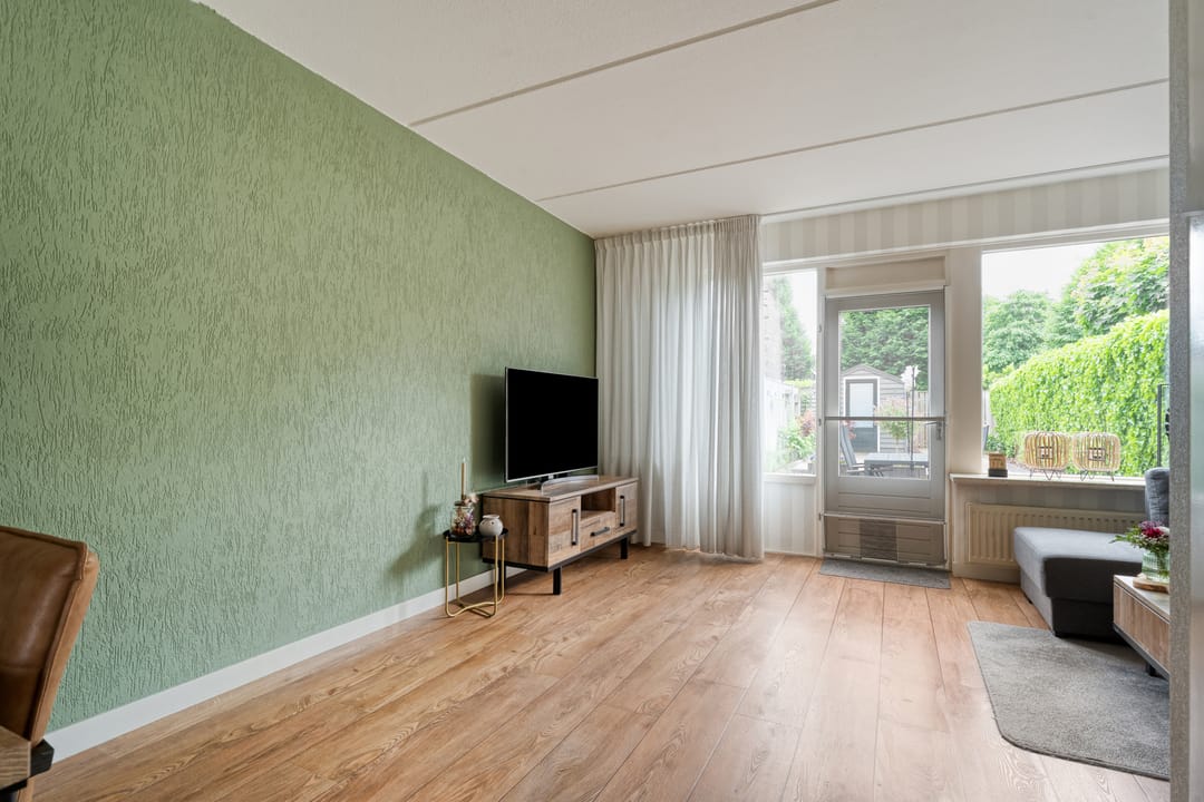 Foto 17 van Esdoornlaan 53