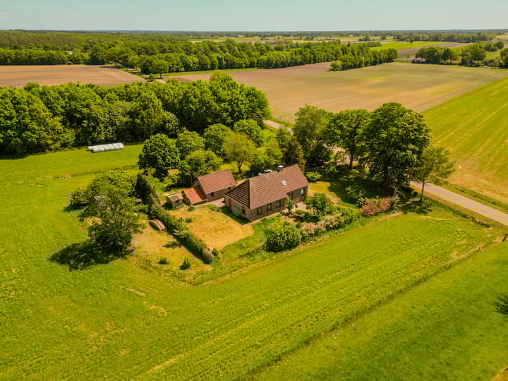 Foto 1 van Busselterweg 29