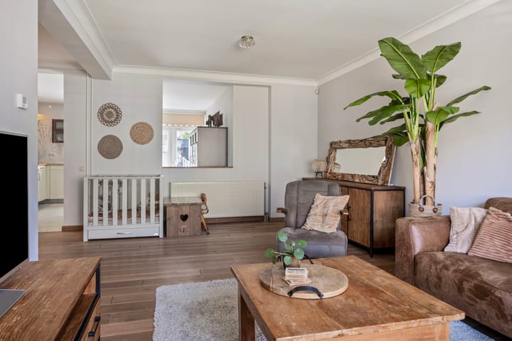 Foto 12 van Rector Beversstraat 57