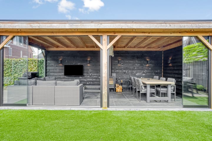 Photo 12 of Ernst en Luim 1