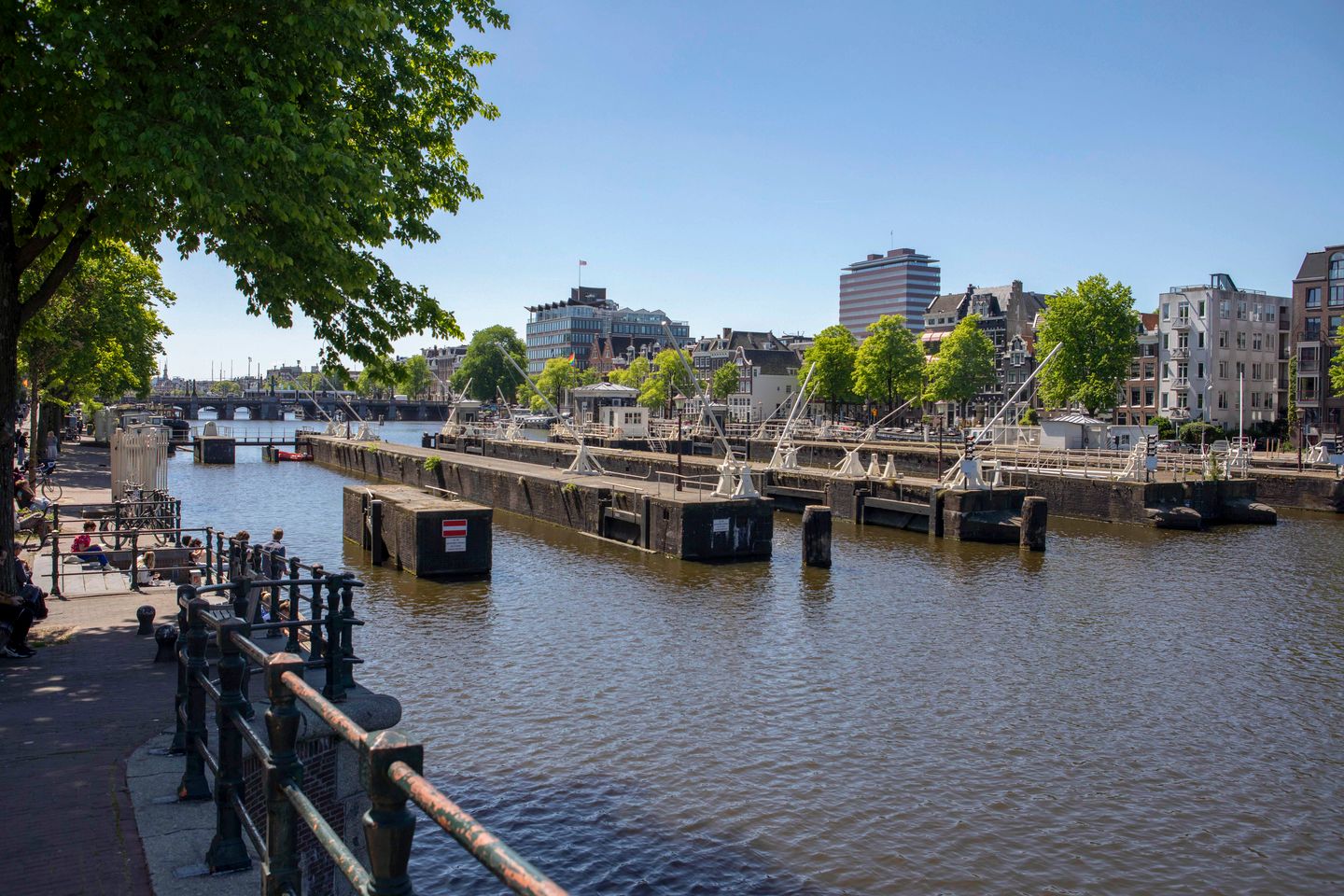 Photo 35 of Korte Amstelstraat 12-D