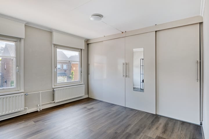 Foto 24 van Deurningerstraat 161