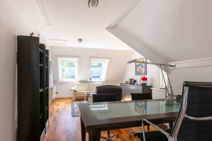 Photo 40 of Middenweg 18