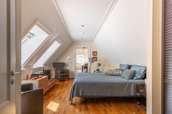 Photo 43 of Middenweg 18