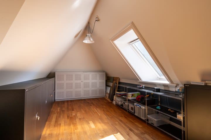 Photo 54 of Middenweg 18