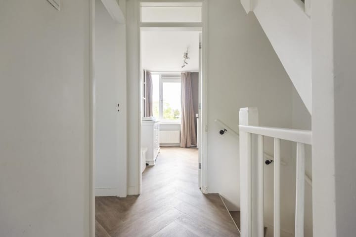 Foto 26 van Montessoristraat 40