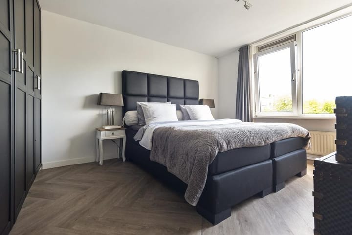 Foto 29 van Montessoristraat 40