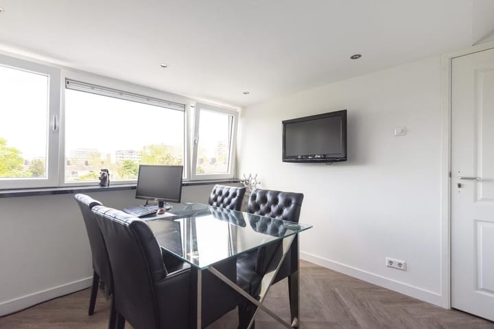 Foto 42 van Montessoristraat 40