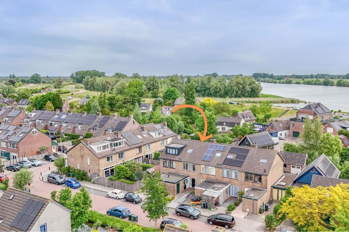 Foto 1 van Den Hoeff 9