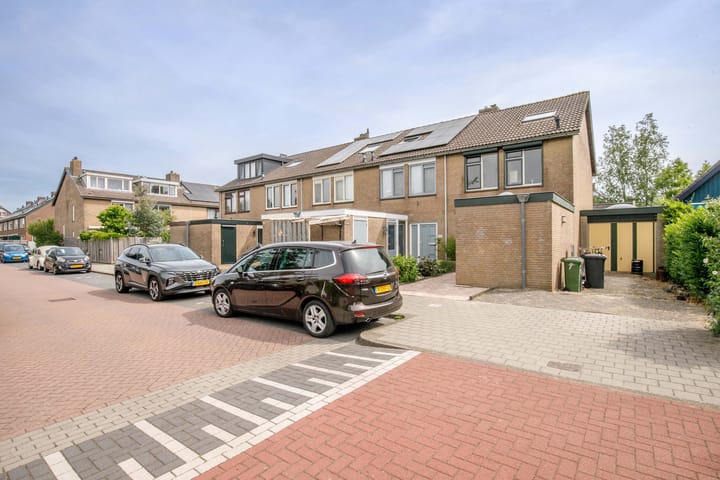 Foto 34 van Den Hoeff 9