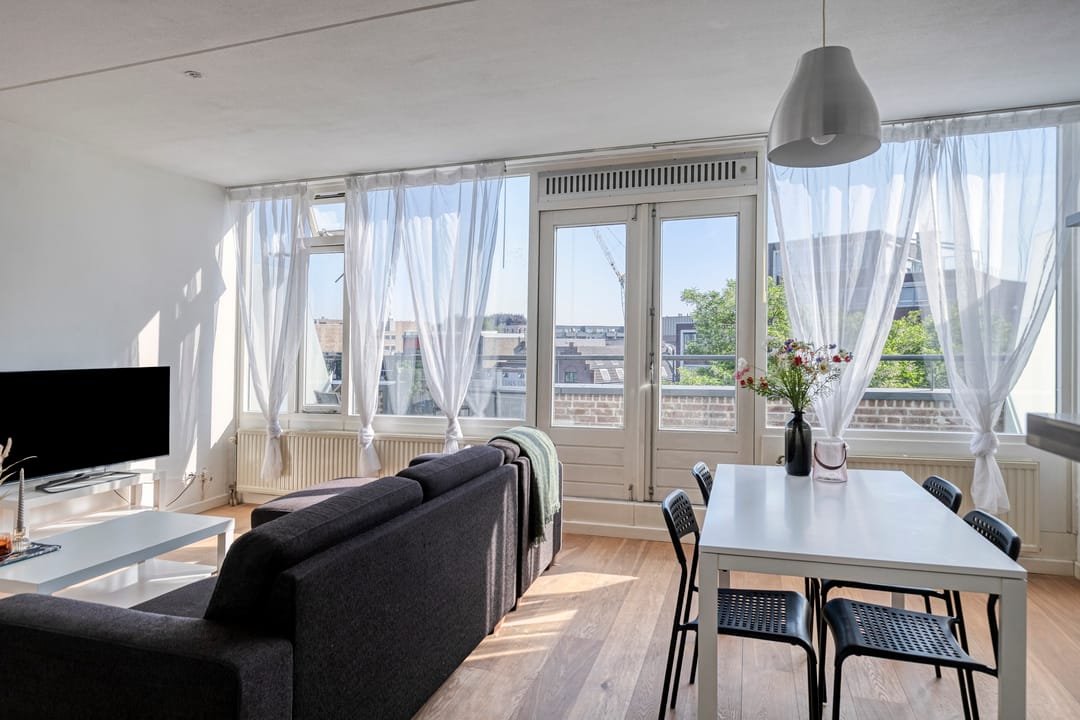 Photo 2 of Woenselse Markt 35-B