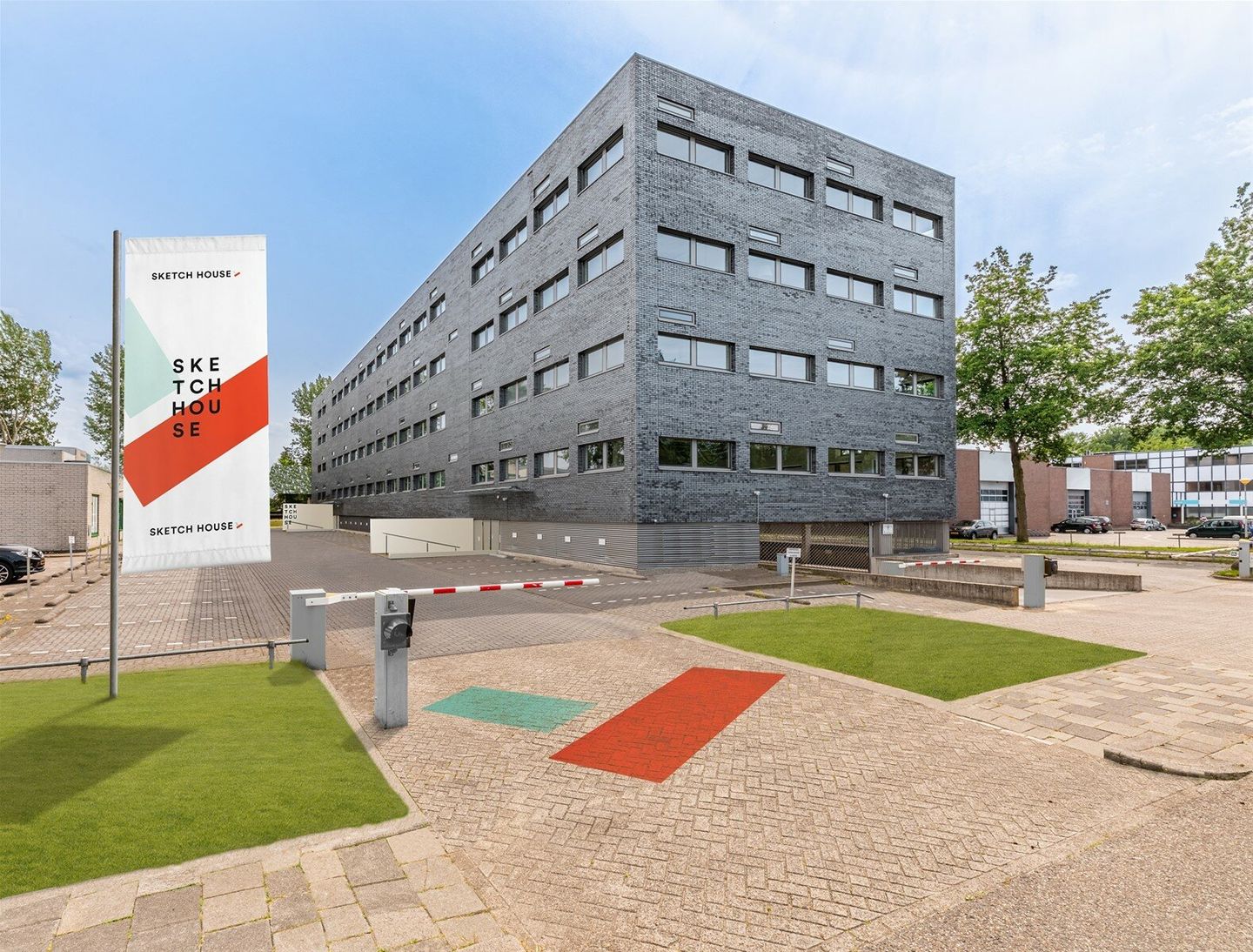 Bekijk foto 1 van Randstad 22 11