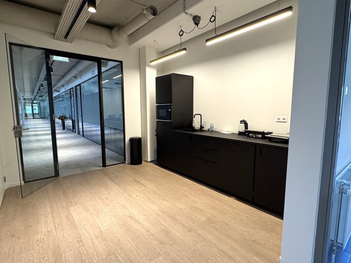 Randstad 22 13, Almere