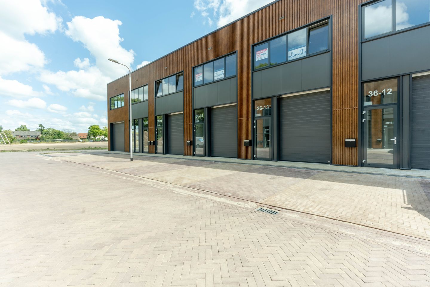 View photo 1 of Koningsweg 36-13