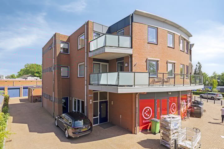 Foto 34 van Hoofdweg 97