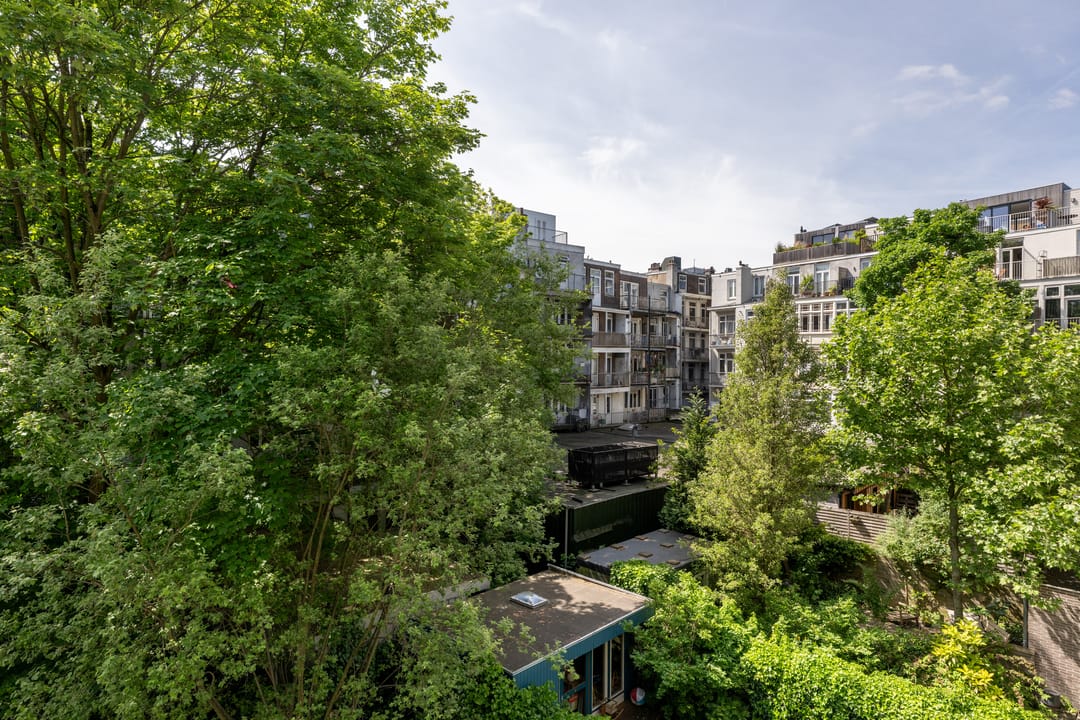 Foto 16 van Madurastraat 18-2A