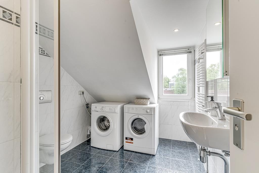 Photo 22 of Keizer Karelweg 235