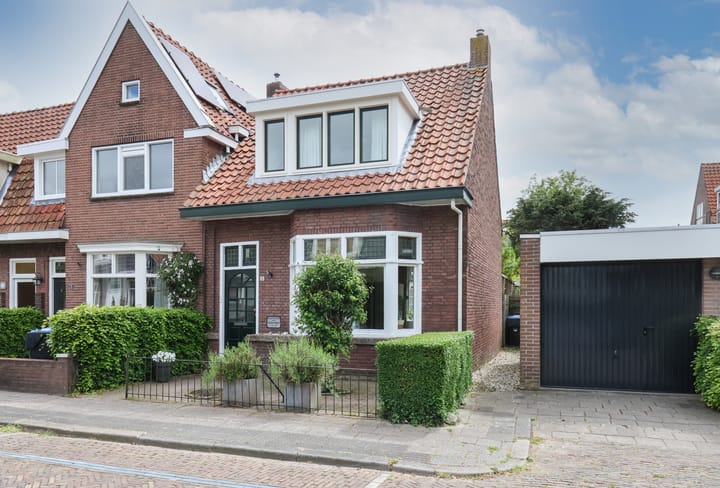 Foto 1 van Franekerstraat 31