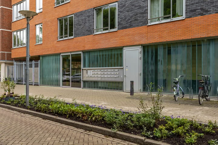 Foto 6 van Linnaeusplein 30