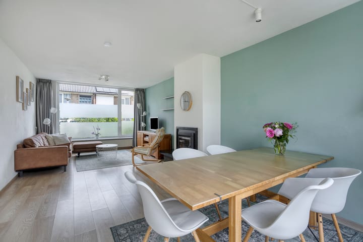 Foto 15 van Iliumstraat 10