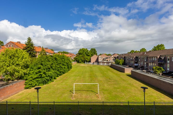 Foto 11 van Linnaeusplein 30