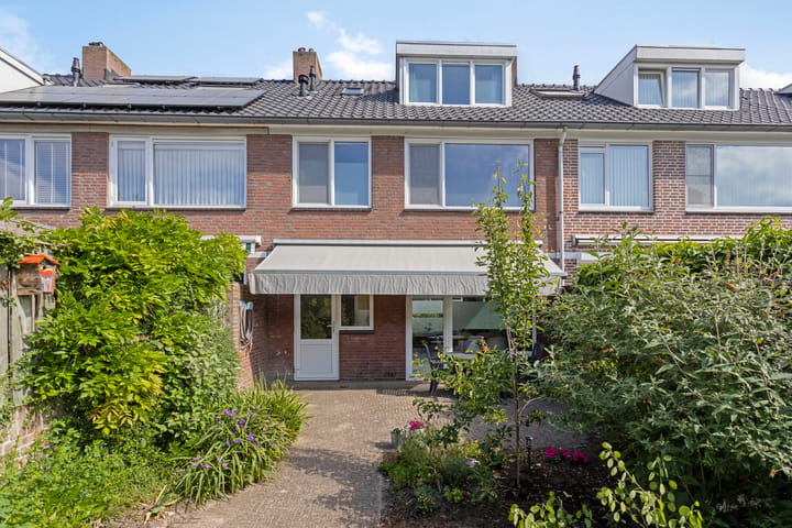 Foto 37 van Iliumstraat 10