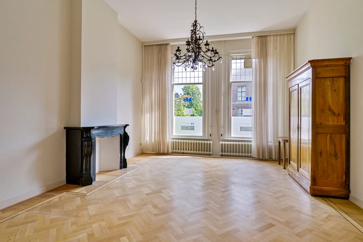 Foto 14 van Burg. Dijckmeesterweg 35