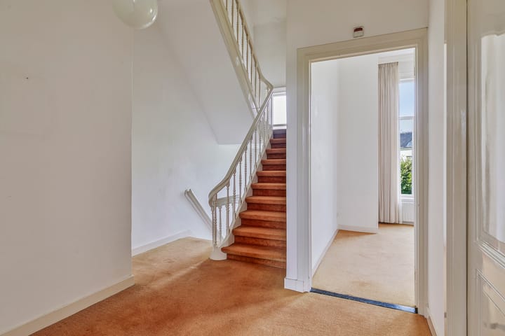 Foto 25 van Burg. Dijckmeesterweg 35