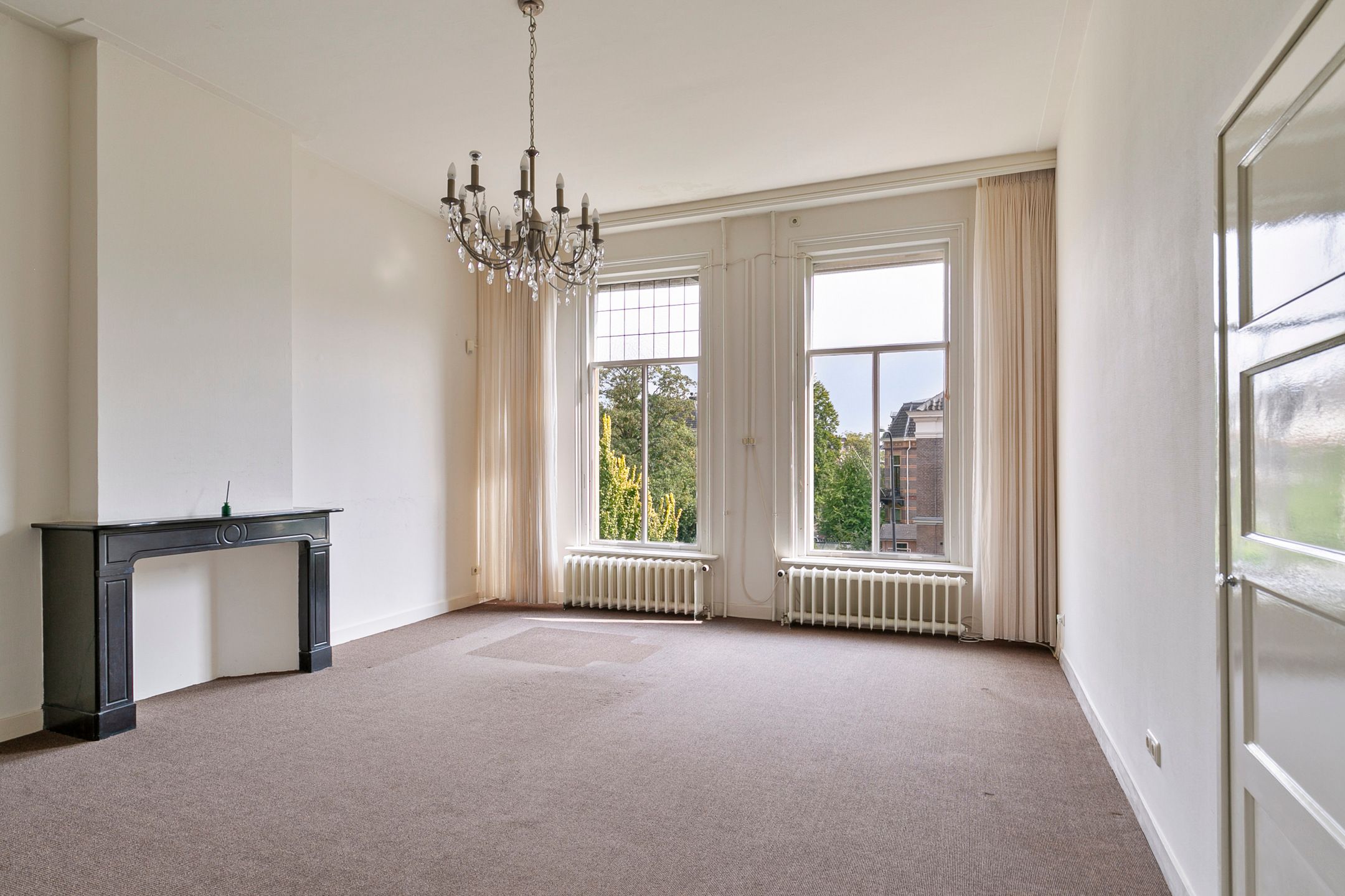 Foto 27 van Burg. Dijckmeesterweg 35