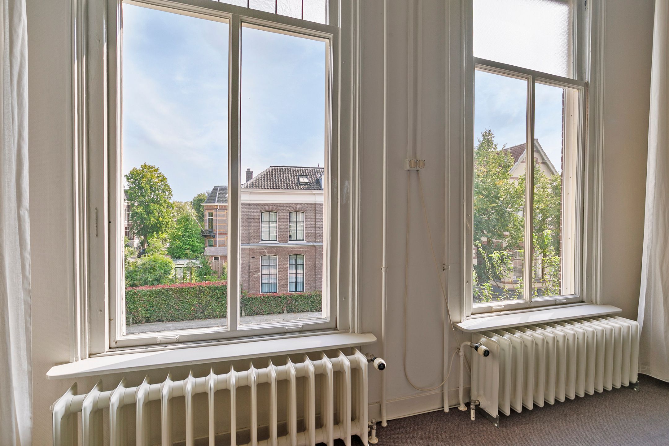 Foto 30 van Burg. Dijckmeesterweg 35