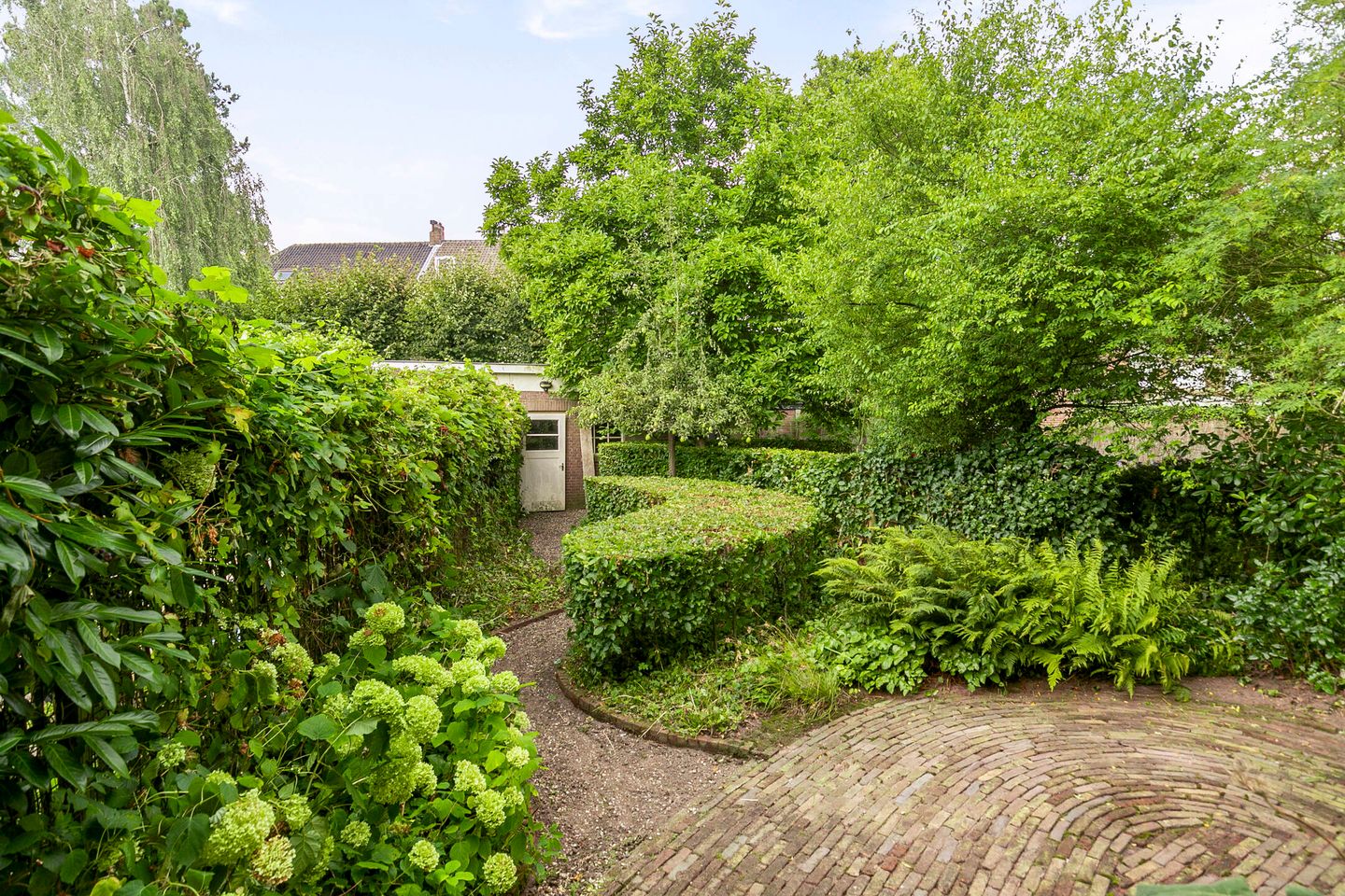 Foto 40 van Burg. Dijckmeesterweg 35