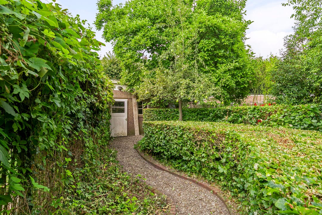 Foto 41 van Burg. Dijckmeesterweg 35